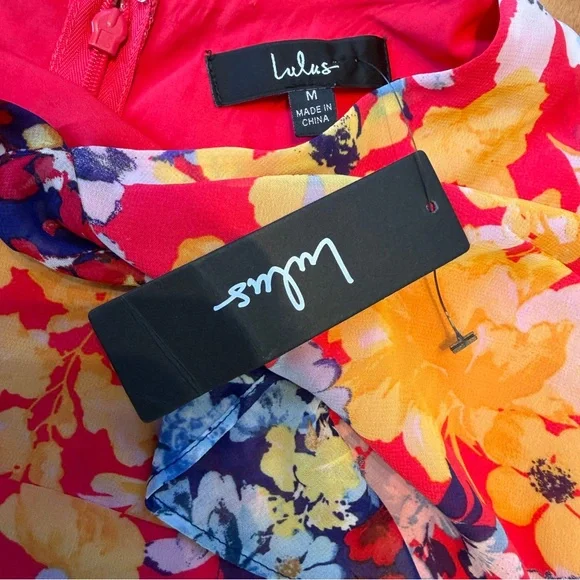 Lulus Women’s Radiant Ruby Red Floral Print Chiffon Maxi Dress Size Medium NWT - Picture 8 of 16